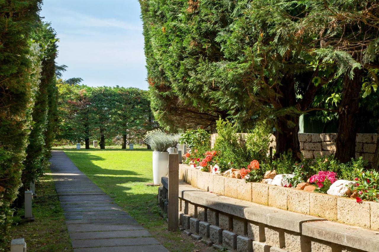 Montespina Park Hotel Naples Exterior photo