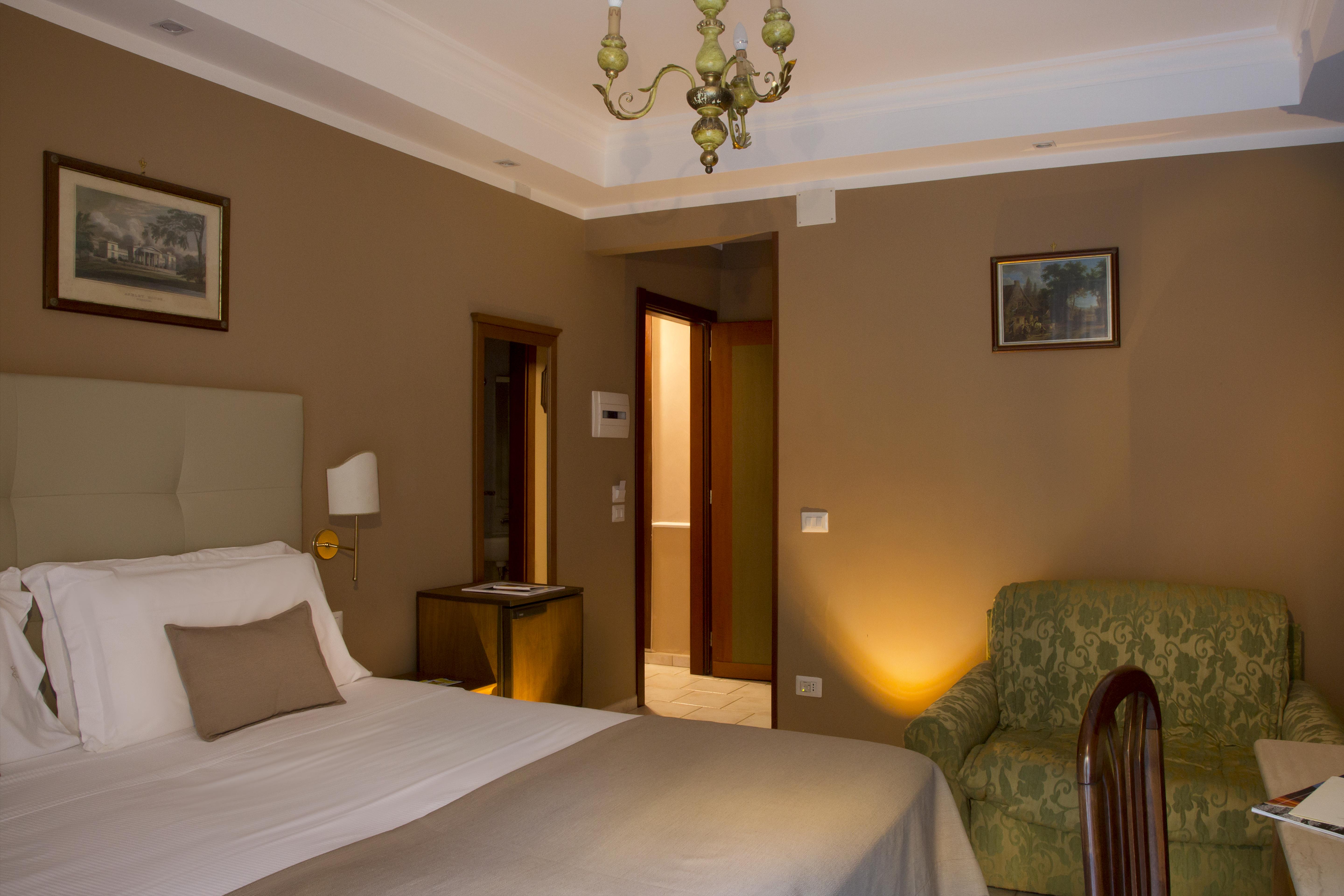 Montespina Park Hotel Naples Exterior photo