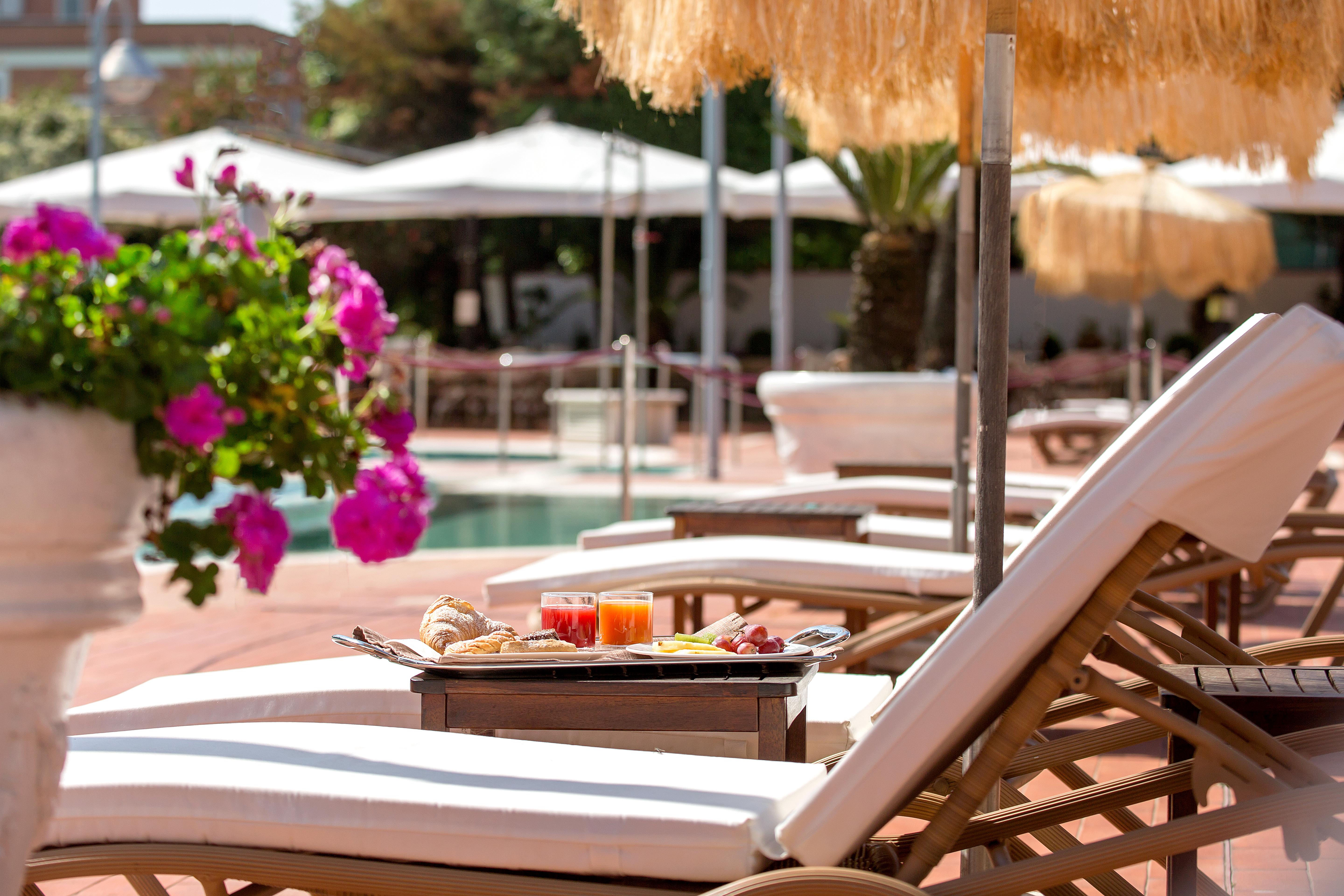 Montespina Park Hotel Naples Exterior photo
